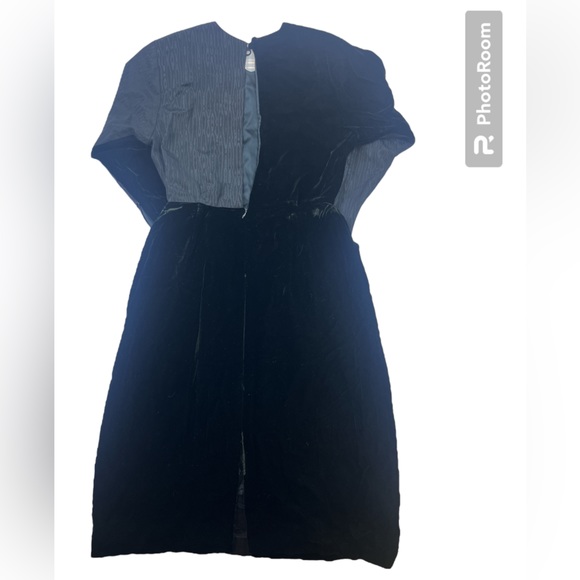 Fernando Sanchez Open Back Dress N170-21 - Picture 4 of 10